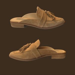Gently Worn Suede Steve Madden Mules